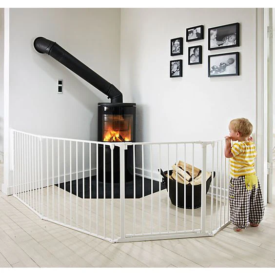 Baby Safety Gate Fireplace barrier - Image 10