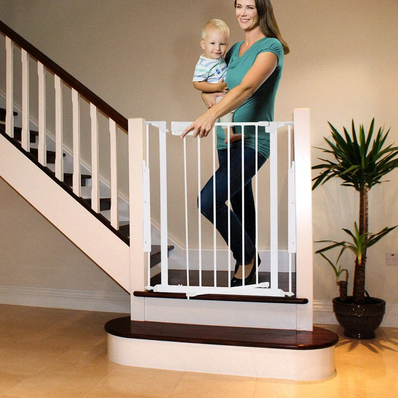 Baby Safety Gate Fireplace barrier - Image 6