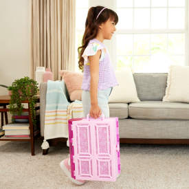 Barbie Dream Closet Doll, Playset and Accessories - Image 4