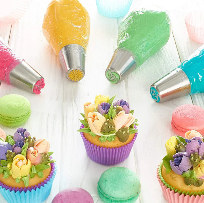 Cake Decorating Kit Cake Turntable Bakeware Set Pastry Tube Fondant 137pcs - Image 4