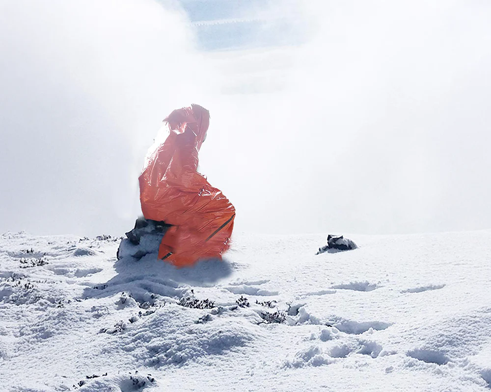 Emergency Sleeping Bag - Image 9