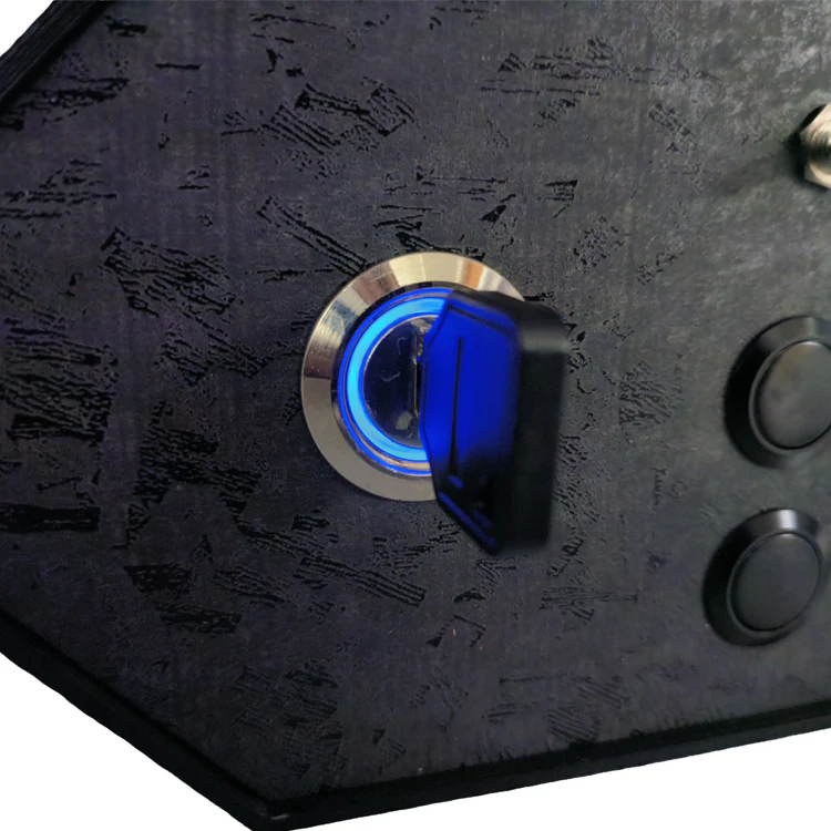 RaceCraftsNZ RC05 Button Box, 8x Buttons, 4 Switches, Realistic Key Switch - Image 5