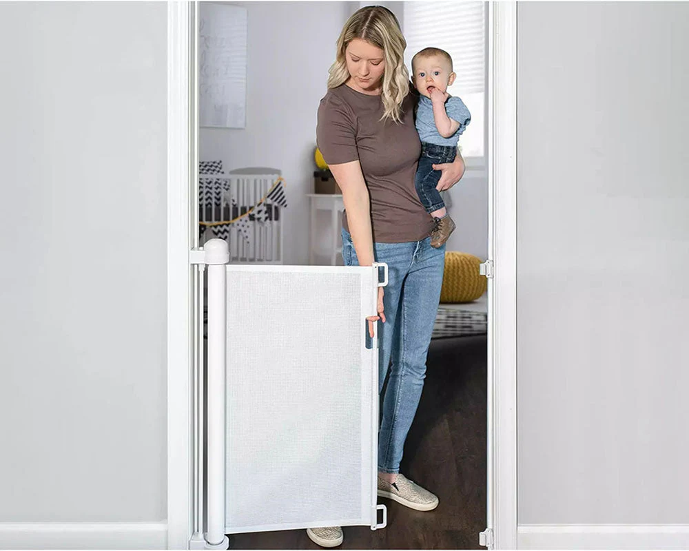 Retractable Baby Gate - Image 3