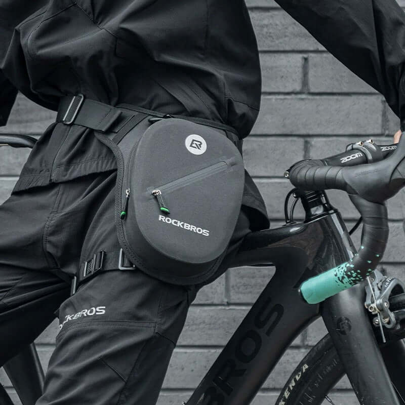 Waterproof  Motorcycle Waist Bag Adjustable Belt - Image 4